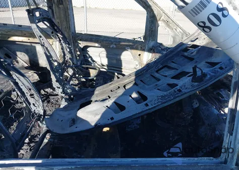 2023 Mercedes-Benz Metris z USA, uszkodzony, nr VIN W1WV0FEY3P4286277